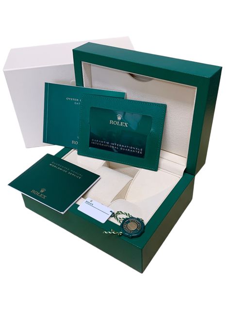 Rolex Datejust 41 126333 Image 4